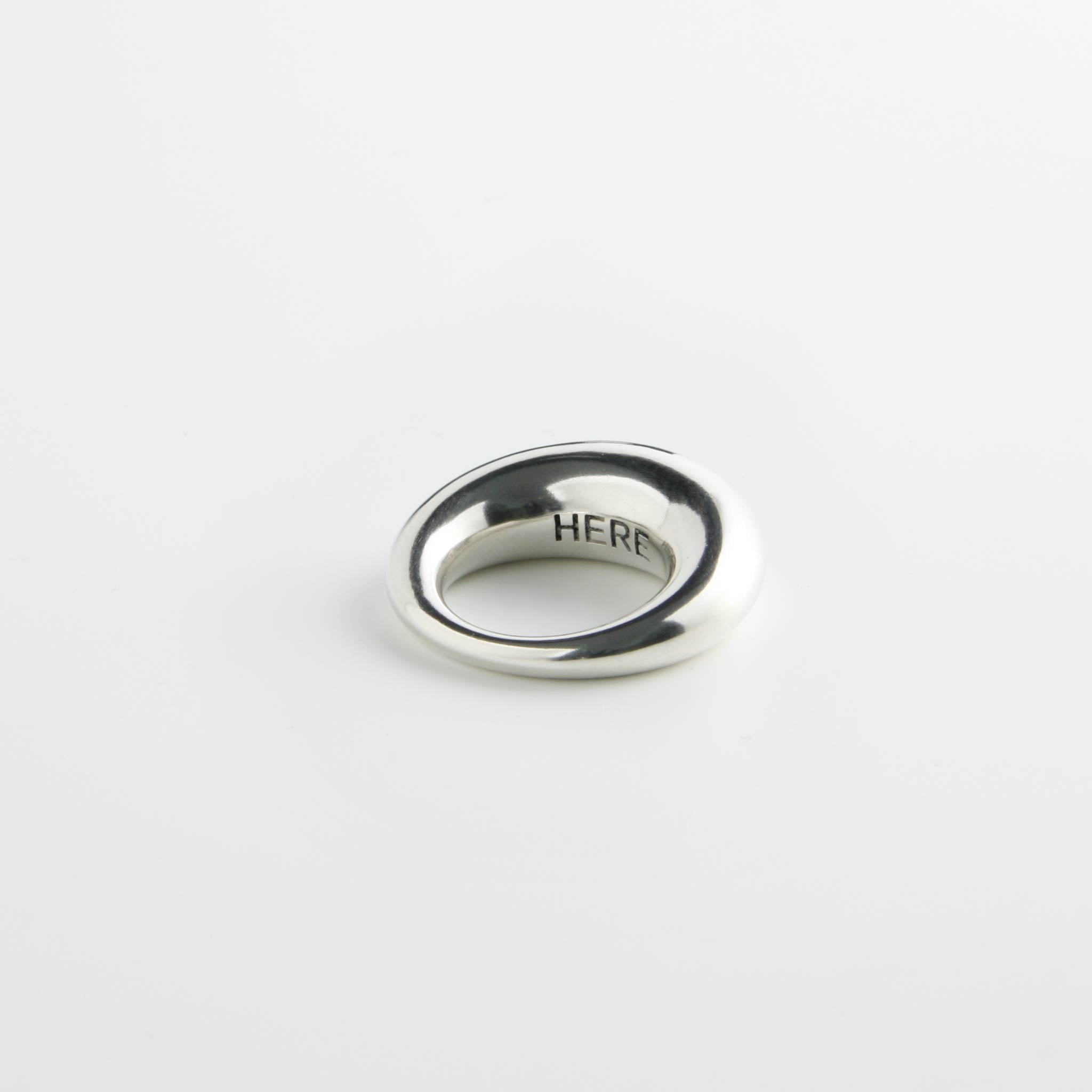 http://minrl.com/cdn/shop/products/minrl-aura-ring-silver-1.jpg?v=1646825923