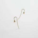 minrl snowdrop long earrings yellow gold
