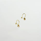 minrl snowdrop short earrings yellow gold