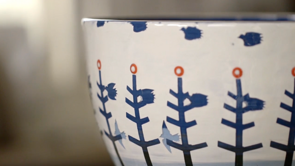 Experimental animation meets pottery