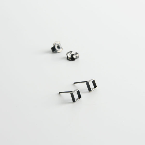 minrl geometric toys squares earrings black