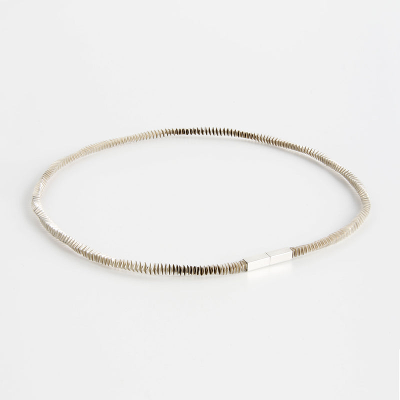 Paperchain Necklace/Bracelet