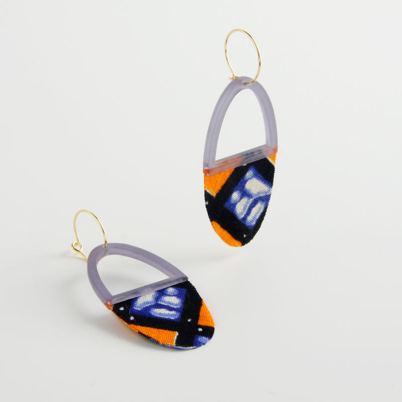 minrl x kechic oval earrings orange  blue