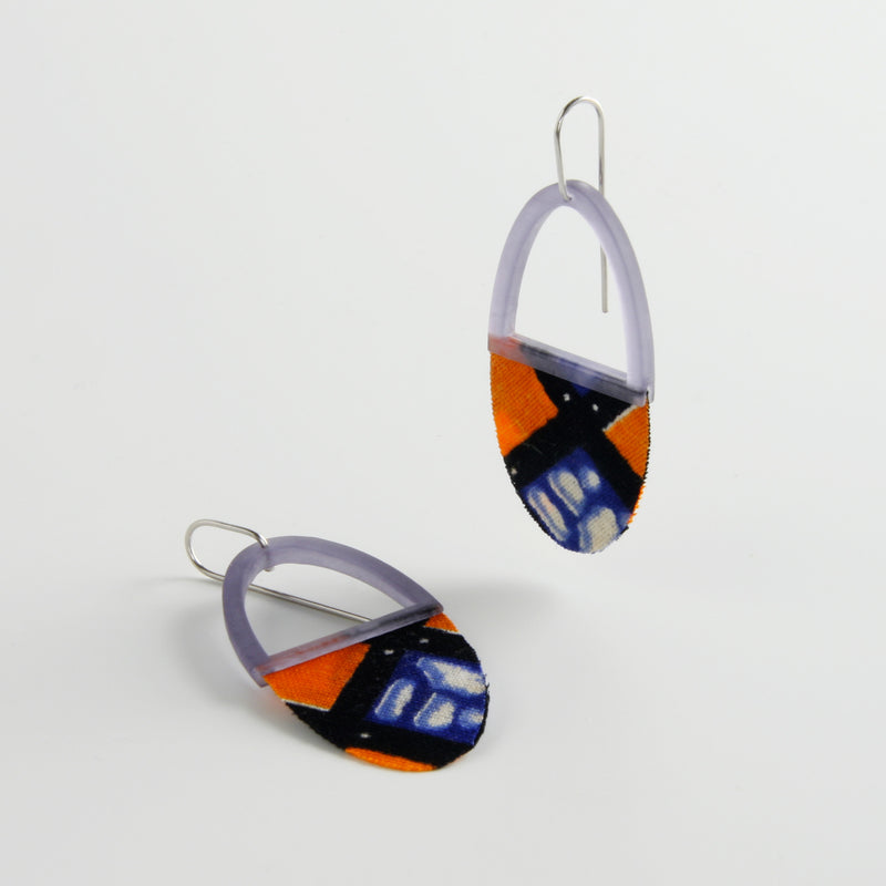 minrl x kechic oval earrings orange blue silver